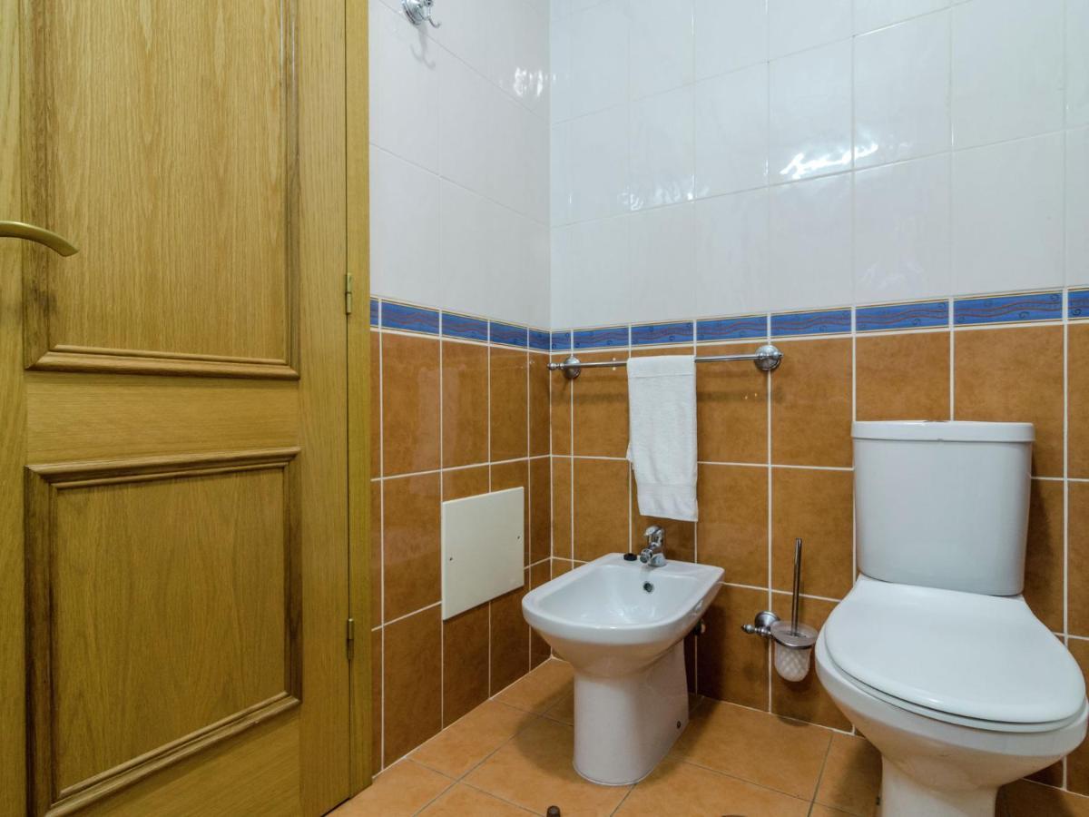 Warm And Comfortable Apartment *